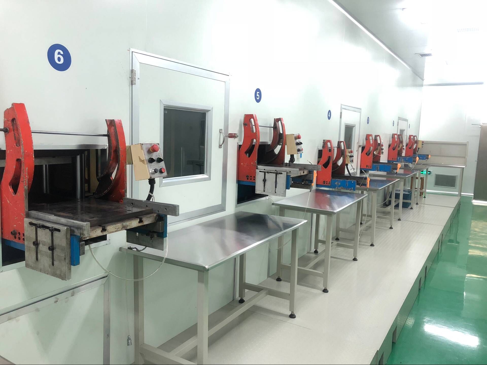 Dust-free workshop vulcanization workshop